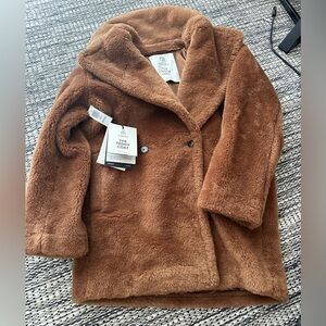 Babaton Teddy Coat NWT size 1